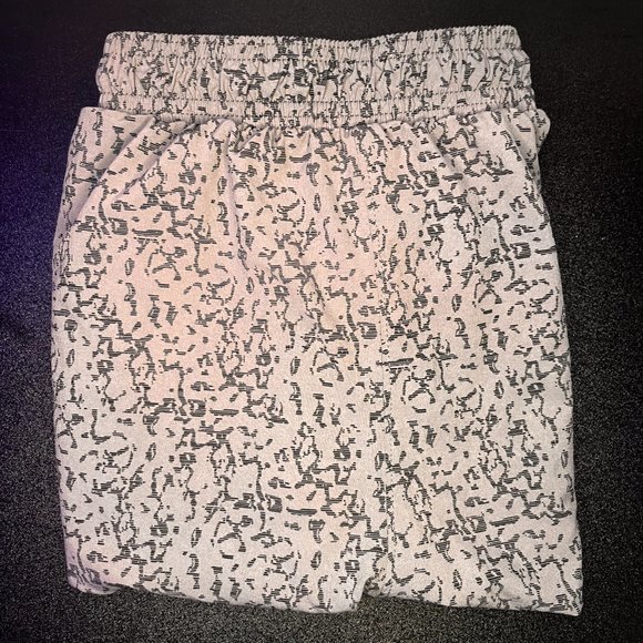 UNISEX ATHLETIC SHORTS - Picture 4 of 14